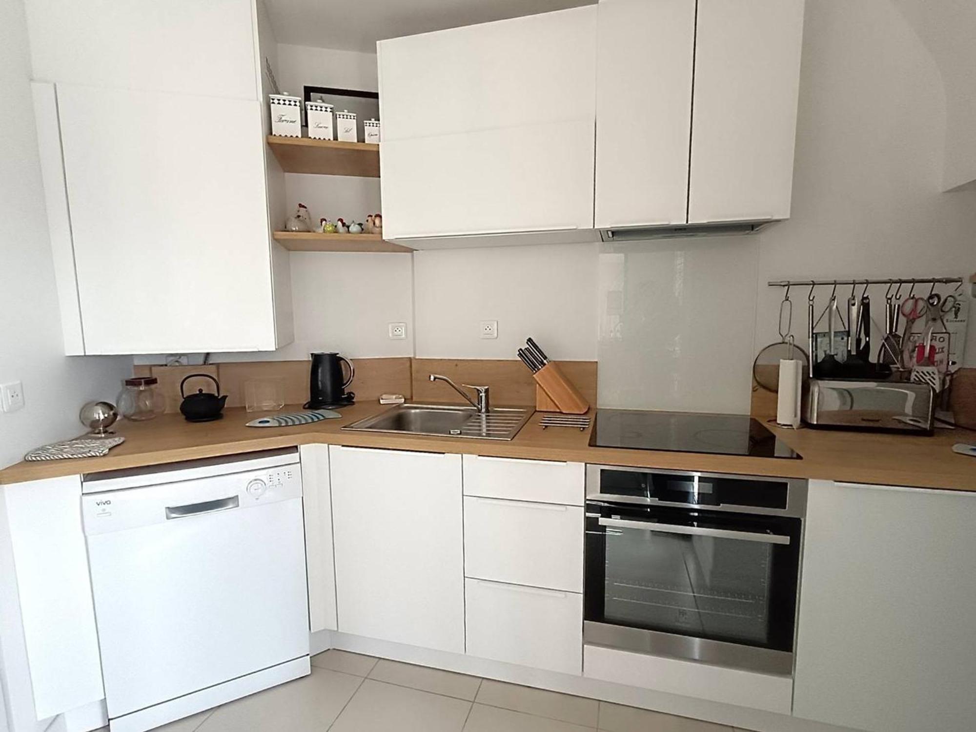 Bel 4 Pers Avec Parking Et Wifi Au Centre-ville De - Fr-1-368-454